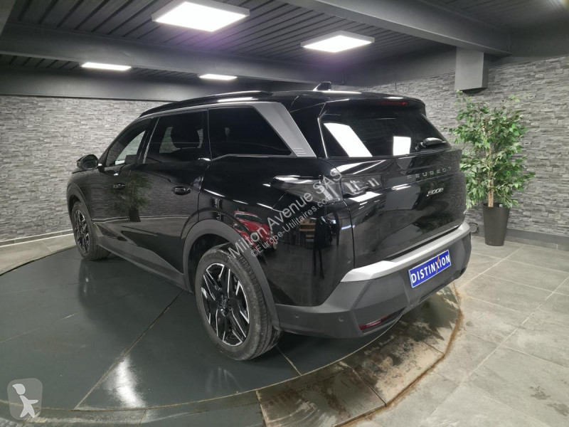 عربة نفعية Peugeot 5008 1.2i Hybrid -136 - BV...