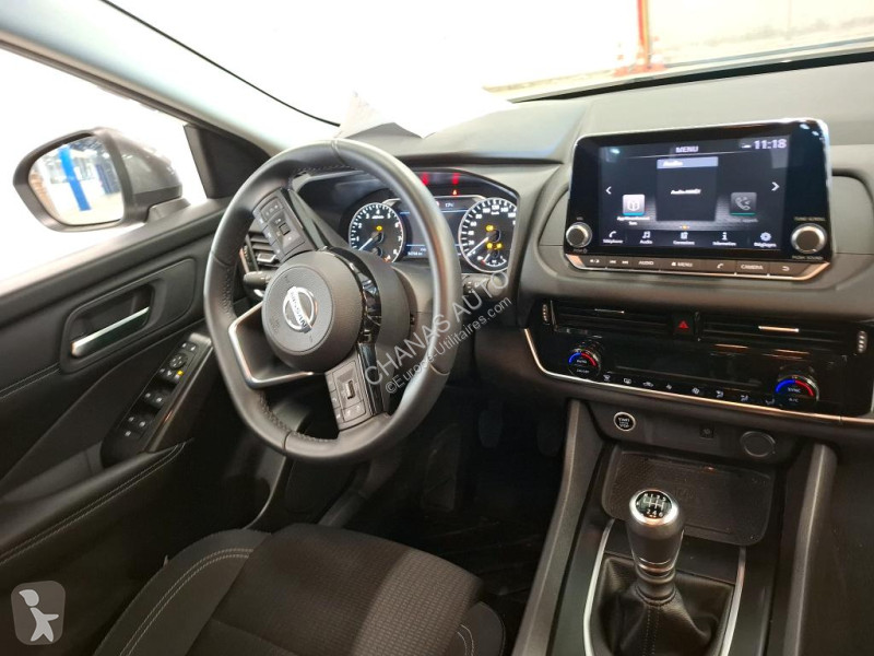 عربة نفعية Nissan 1.3 Mild Hybrid 140 Business...