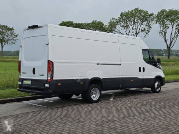 Caja cerrada Iveco