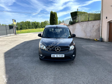 Fourgon Mercedes