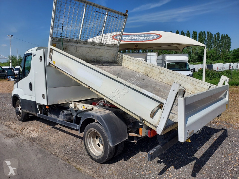 Véhicule utilitaire Iveco DAILY BENNE ACIER JPM...