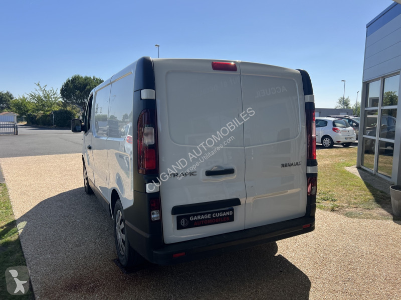 Furgoneta Renault TRAFIC III FG L1H1 1000 2.0...