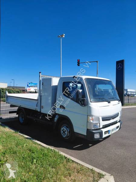 Samochód dostawczy Fuso