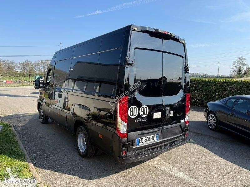 Furgoneta Iveco