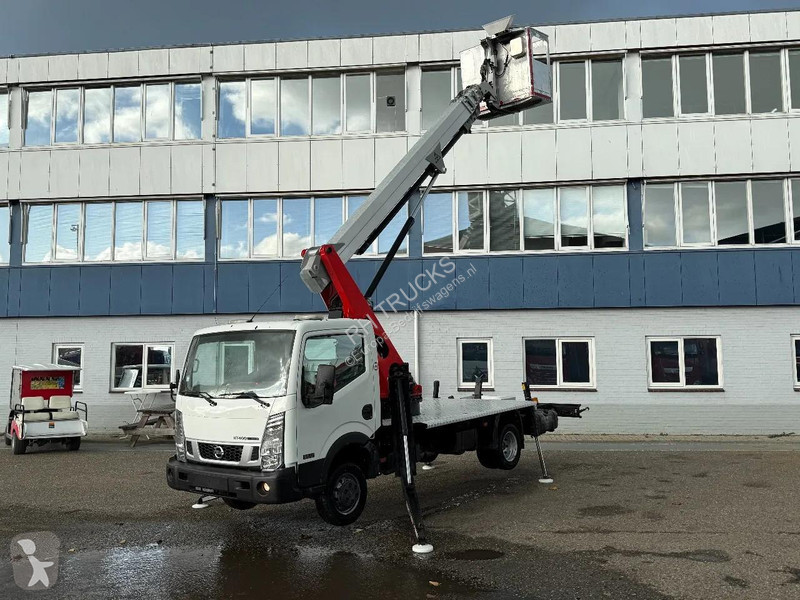 Samochód dostawczy Nissan 35.12 + PALFINGER 20...