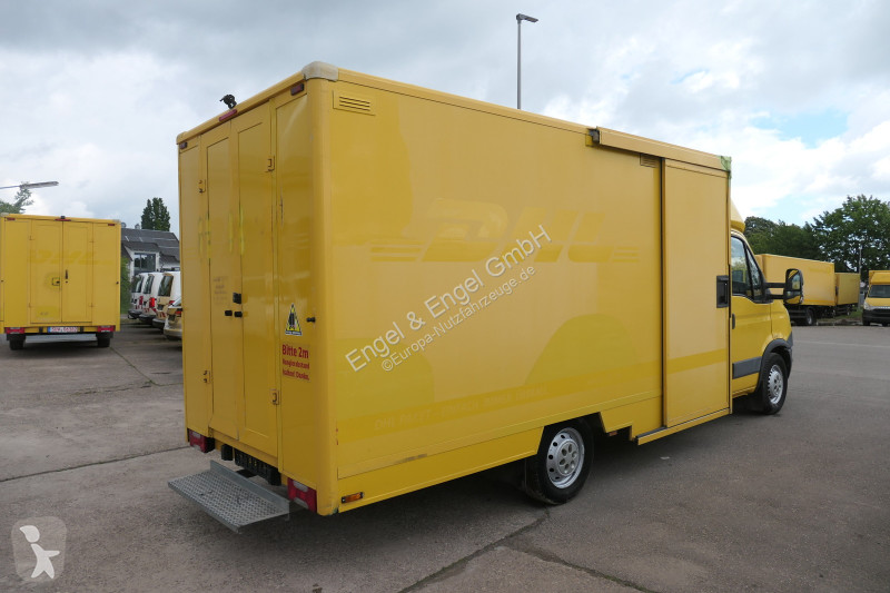 Iveco Daily 35 S11 C30C AUTOMATIK KAMERA Regale...