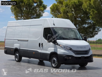 Furgón largo Iveco nueva