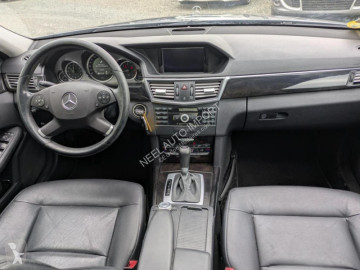 Osobowy Mercedes