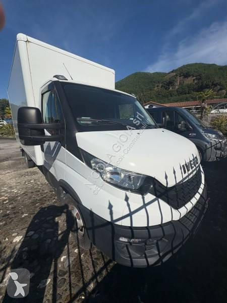 Furgoneta Iveco