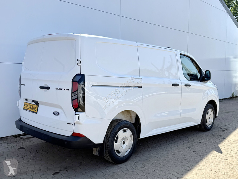 Furgoneta Ford 2.0 TDCI 140PK AWD Automaat L1...