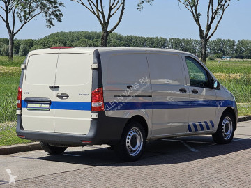 Fourgon Mercedes