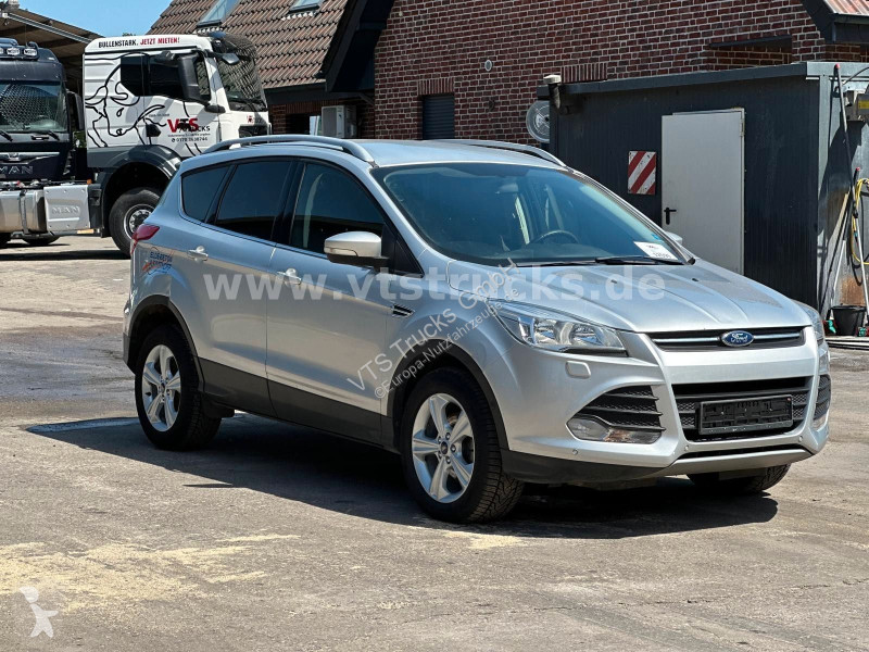 عربة نفعية Ford Sync Edition