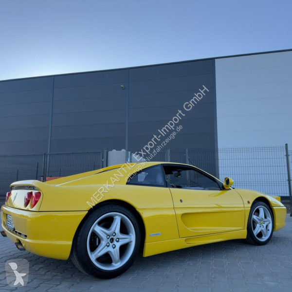 Ferrari 355F1 Berlinetta Transporter