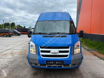 Lang kassevogn Ford