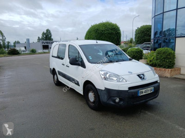 Mellemstor kassevogn Peugeot