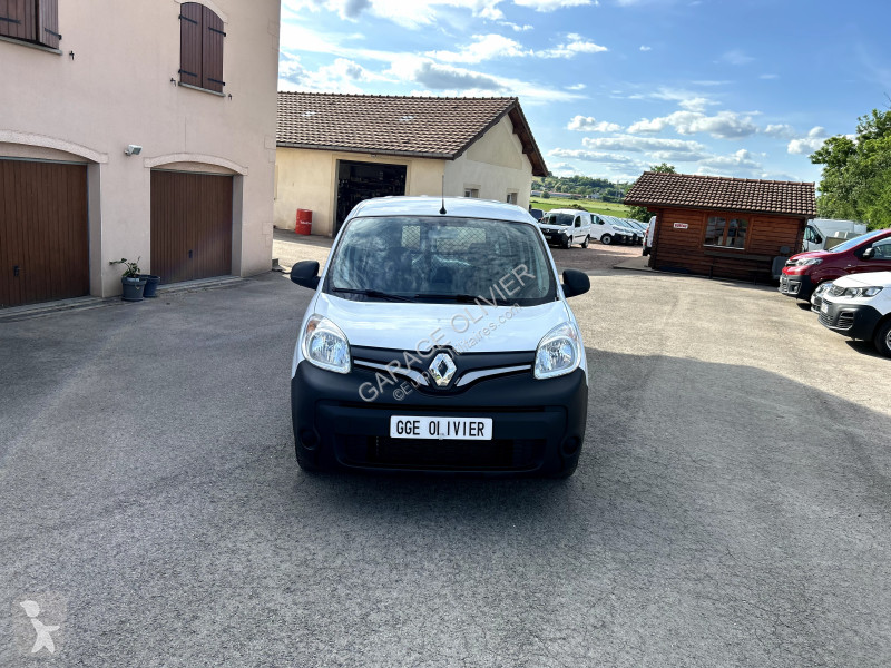Véhicule utilitaire Renault Maxi Grand Volume...