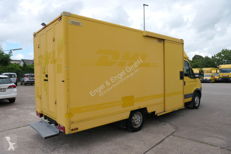 Iveco Daily 35 S11 C30C AUTOMATIK KAMERA Regale...