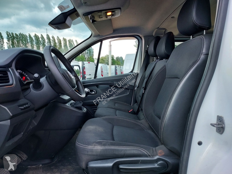 Furgoneta Renault TRAFIC III FG L2H1 3T 2.0...