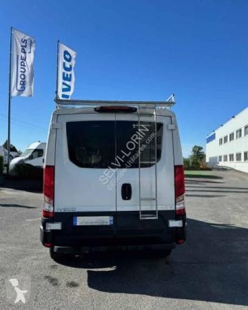 Fourgonnette Iveco