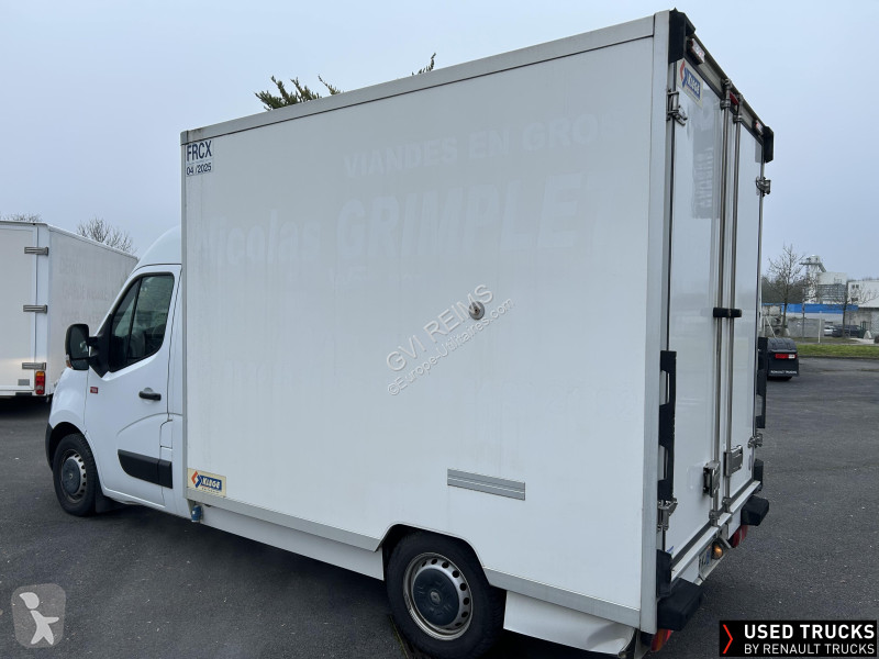 Samochód dostawczy Renault