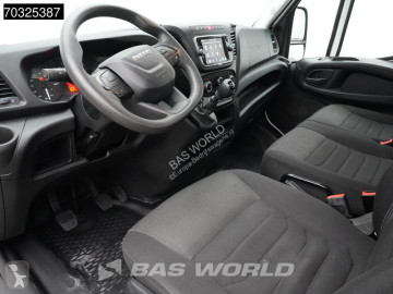 Con volquete Iveco