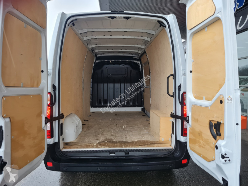 Véhicule utilitaire Renault MASTER III FG F3500...