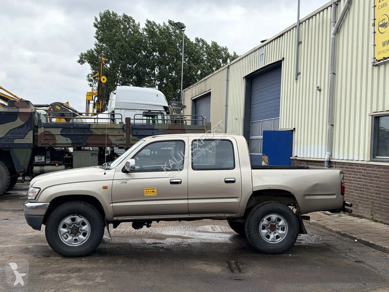عربة نفعية Toyota D-4D 4X4 DOUBLE CAB Airco 2,2...