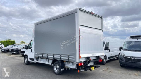 ستائر منزلقة (plsc) Fiat جديد