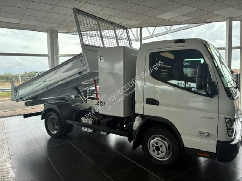 Furgoneta Fuso