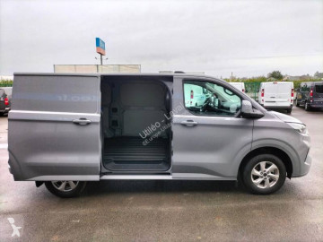 Fourgon moyen Ford neuf