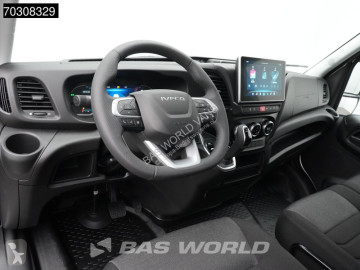 Furgon dostawczy Iveco nowy