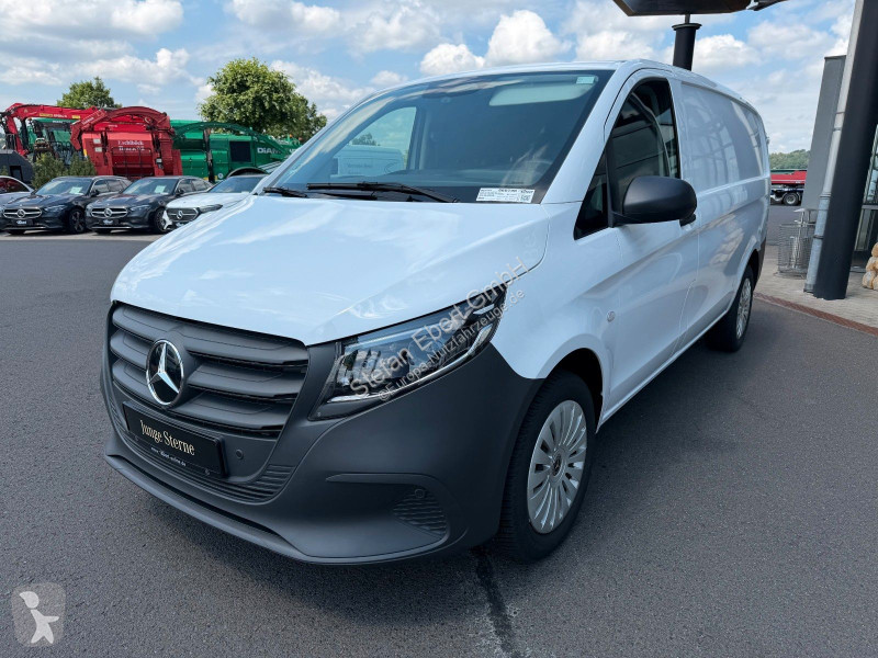 Furgoneta Mercedes Vito  3200 Klima Kamera LED AHK