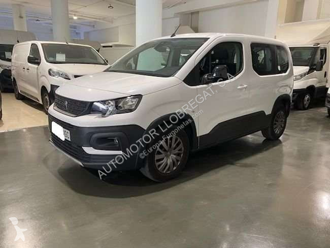 عربة نفعية Peugeot