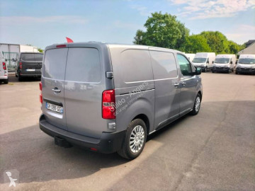 Fourgon moyen Toyota