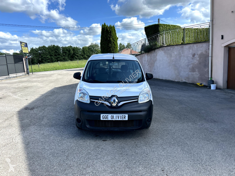 Véhicule utilitaire Renault Maxi Grand Volume...