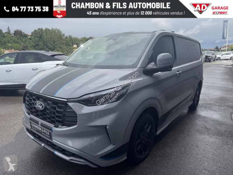 Samochód dostawczy Ford FOURGON 320 L1H1 2.0...