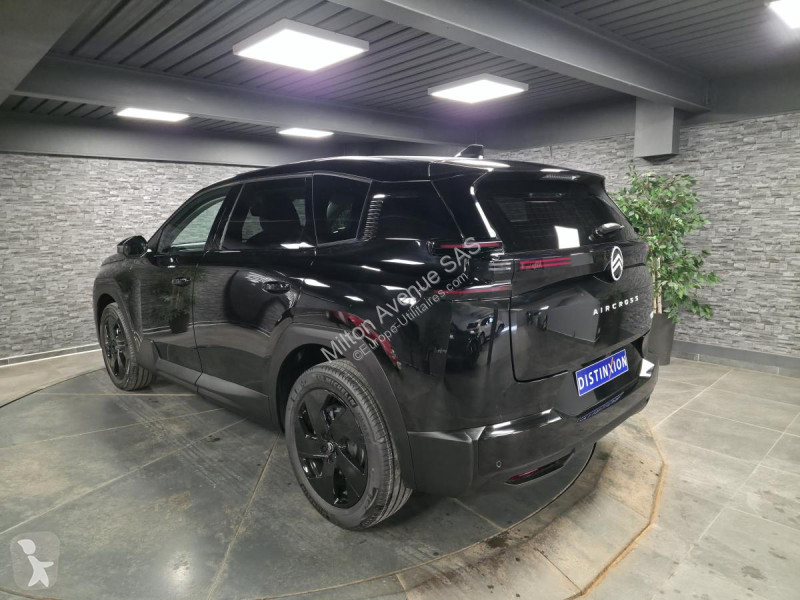 Véhicule utilitaire Citroën C5 AIRCROSS 1.2i...