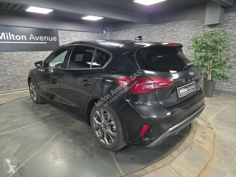 Véhicule utilitaire Ford FOCUS 1.0 EcoBoost...