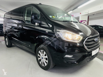 Furgon dostawczy Ford