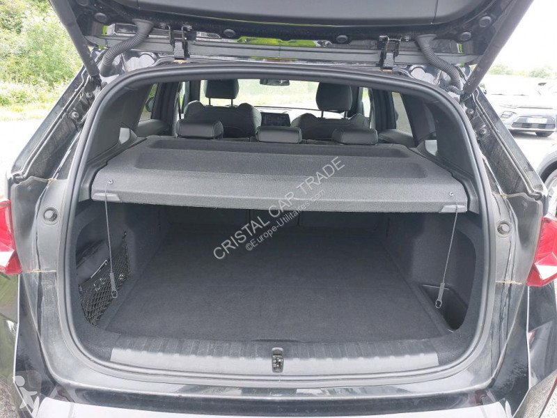 عربة نفعية BMW X1 (U11) SDRIVE18I 136CH M...