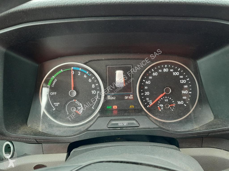 عربة نفعية MAN  Vehicle Light 4x2 - e Van standard