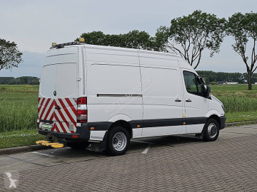 Fourgon Mercedes