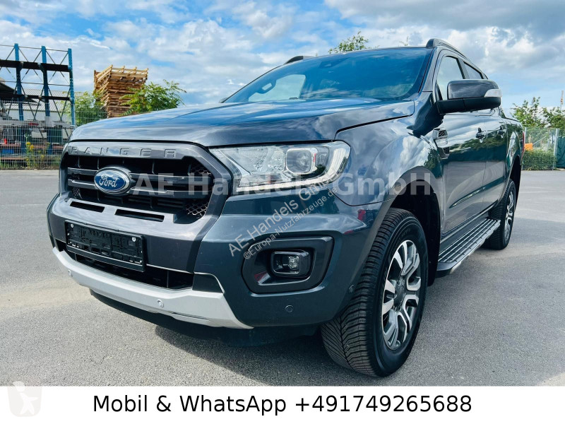 عربة نفعية Ford Wildtrak Bi-Turbo...