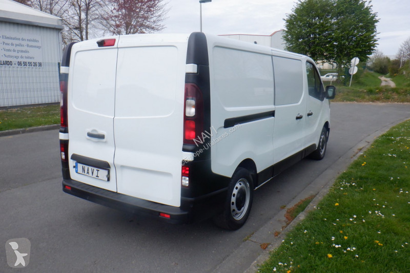 Furgoneta Renault TRAFIC III FG 2.0 BLUE DCI...