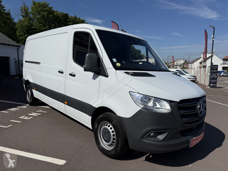 عربة نفعية Mercedes SPRINTER FG / PRIX HT 20...
