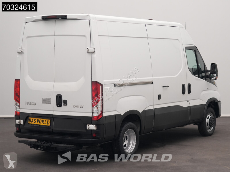 Bedrijfswagen Iveco 35C14 Dubbellucht L2H2 3,5t...