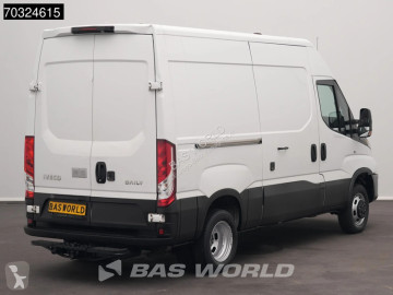 Caja cerrada Iveco