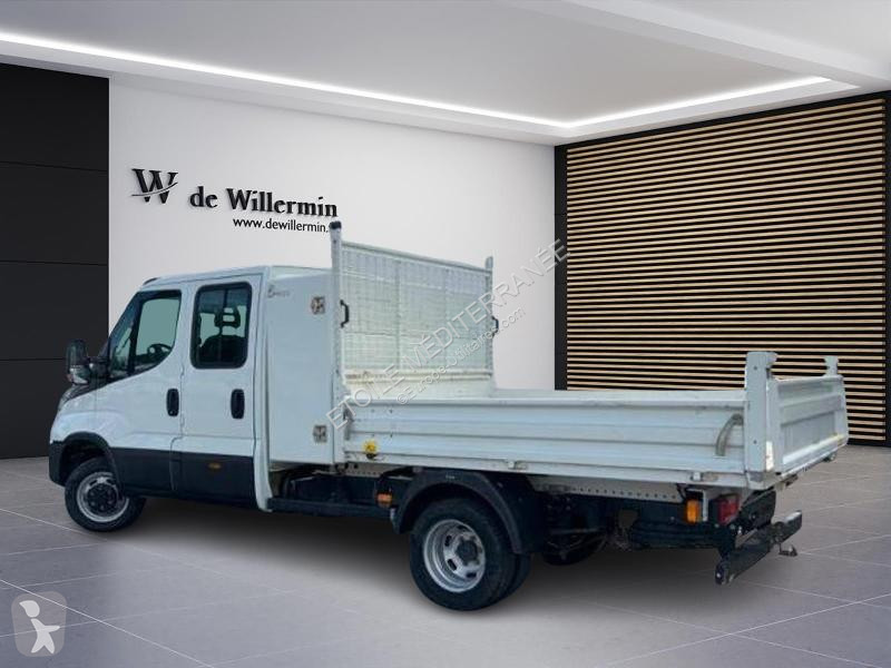 Véhicule utilitaire Iveco Châssis (2014->) DBLE...