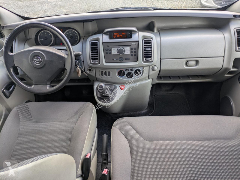 Véhicule utilitaire Opel VIVARO 2.0 CDTI 115CH...