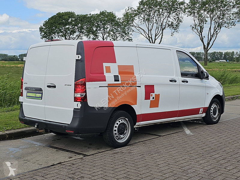 Mercedes 111 L2 Euro6 3-Zits van
